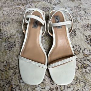 Steve Madden inessa heels white 8
